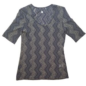 BKE Boutique Sheer Lace Chevron Top Large Black Floral Mesh Buckle